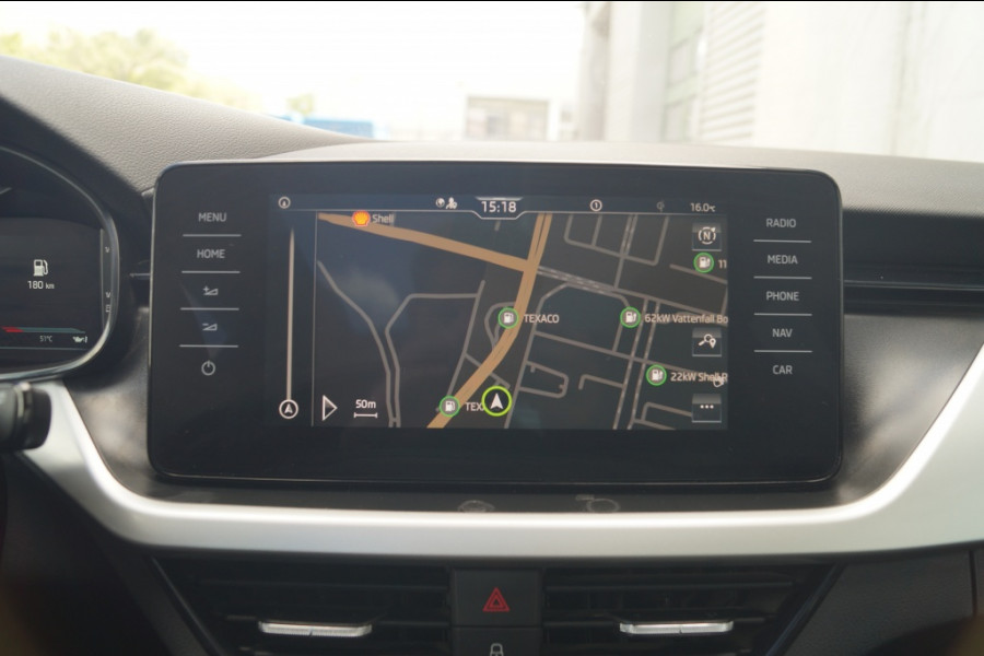 Škoda SCALA 1.0 TSI 110pk DSG Sport Business -PANO-LED-ECC-