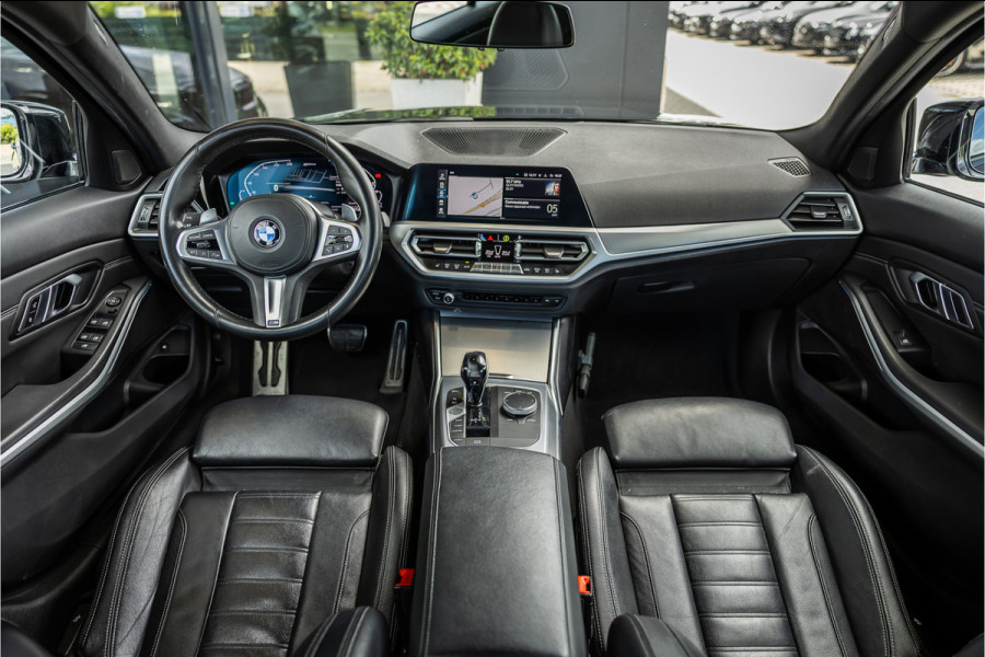 BMW 3-serie 330e High Executive - M Sport | Origineel NL | Stoelverwarming | Cruise Control | 18" Inch