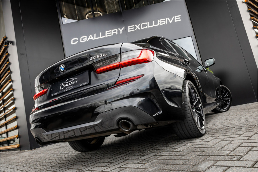 BMW 3-serie 330e High Executive - M Sport | Origineel NL | Stoelverwarming | Cruise Control | 18" Inch