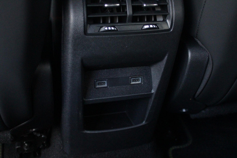 Peugeot 408 1.2 Hybrid 145PK AUTOMAAT GT | 360° CAMERA | DODEHOEK DETECTIE | KEYLESS ENTRY/START | ADAPTIVE CRUISE CONTROL | NAVIGATIE | DRAADLOZE APPLE CARPLAY/ANDROID AUTO | PARKEERSENSOREN VOOR + ACHTER | LED MATRIX KOPLAMPEN | 19" LICHTMETALEN VELGEN | ELEKTRISCH BEDIENBARE ACHTERKLEP | CLIMATE CONTROL | STUUR VERWARMING |
