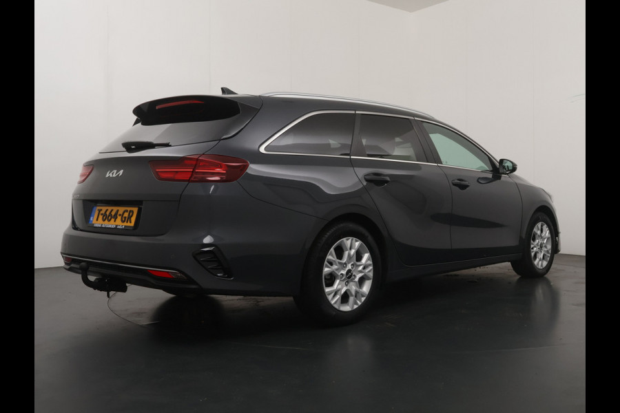 Kia Ceed Sportswagon 1.5 T-GDi DynamicPlusLine - Trekhaak - Apple Carplay/Andriod auto - Keyless Entry - Fabrieksgarantie T/M 6-2030 -