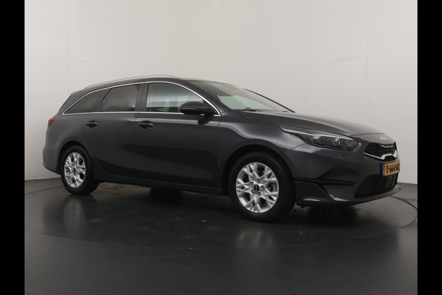 Kia Ceed Sportswagon 1.5 T-GDi DynamicPlusLine - Trekhaak - Apple Carplay/Andriod auto - Keyless Entry - Fabrieksgarantie T/M 6-2030 -