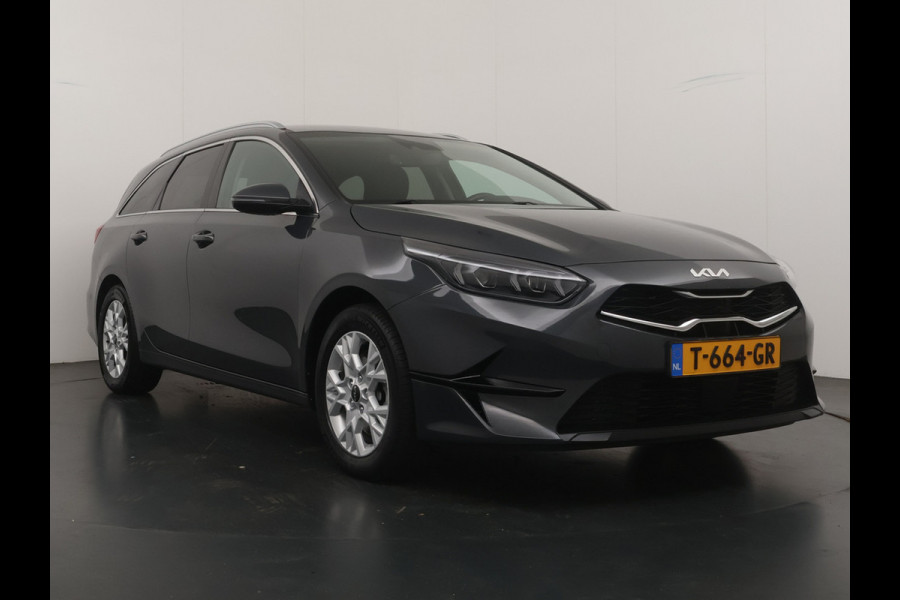 Kia Ceed Sportswagon 1.5 T-GDi DynamicPlusLine - Trekhaak - Apple Carplay/Andriod auto - Keyless Entry - Fabrieksgarantie T/M 6-2030 -