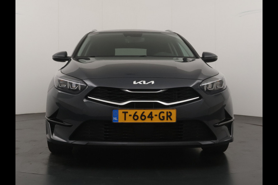 Kia Ceed Sportswagon 1.5 T-GDi DynamicPlusLine - Trekhaak - Apple Carplay/Andriod auto - Keyless Entry - Fabrieksgarantie T/M 6-2030 -