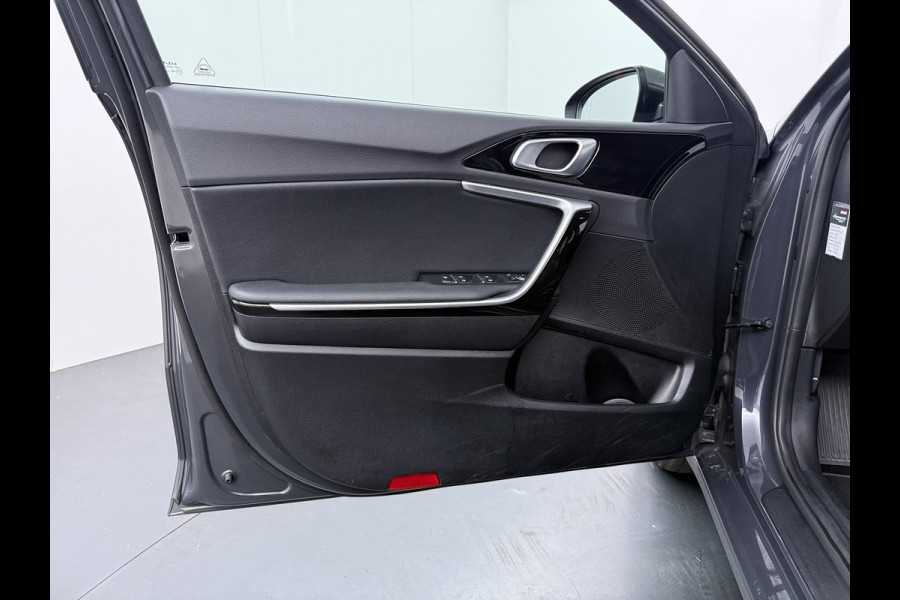 Kia Ceed Sportswagon 1.5 T-GDi DynamicPlusLine - Trekhaak - Apple Carplay/Andriod auto - Keyless Entry - Fabrieksgarantie T/M 6-2030 -