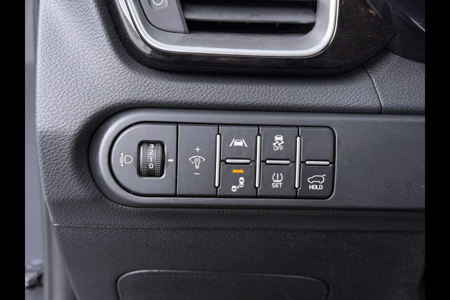 Kia Ceed Sportswagon 1.5 T-GDi DynamicPlusLine - Trekhaak - Apple Carplay/Andriod auto - Keyless Entry - Fabrieksgarantie T/M 6-2030 -