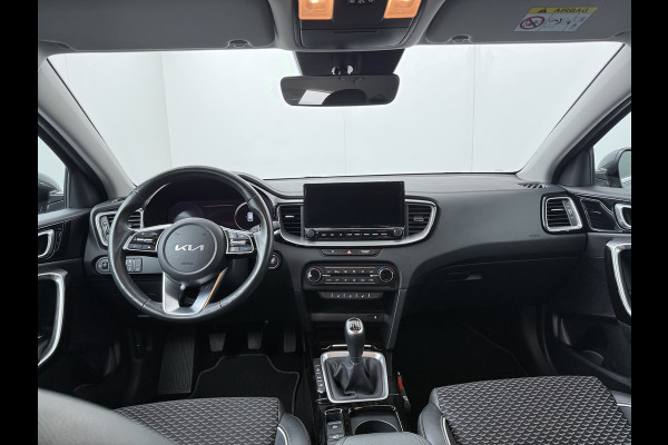 Kia Ceed Sportswagon 1.5 T-GDi DynamicPlusLine - Trekhaak - Apple Carplay/Andriod auto - Keyless Entry - Fabrieksgarantie T/M 6-2030 -