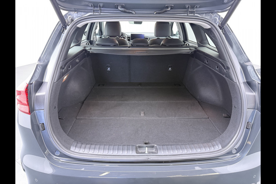 Kia Ceed Sportswagon 1.5 T-GDi DynamicPlusLine - Trekhaak - Apple Carplay/Andriod auto - Keyless Entry - Fabrieksgarantie T/M 6-2030 -