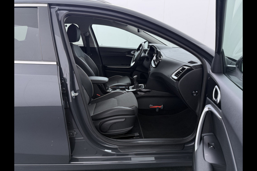 Kia Ceed Sportswagon 1.5 T-GDi DynamicPlusLine - Trekhaak - Apple Carplay/Andriod auto - Keyless Entry - Fabrieksgarantie T/M 6-2030 -
