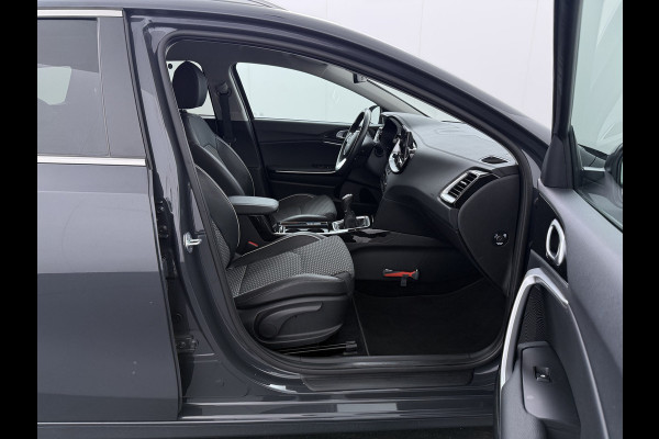 Kia Ceed Sportswagon 1.5 T-GDi DynamicPlusLine - Trekhaak - Apple Carplay/Andriod auto - Keyless Entry - Fabrieksgarantie T/M 6-2030 -