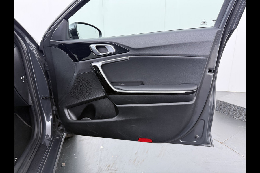 Kia Ceed Sportswagon 1.5 T-GDi DynamicPlusLine - Trekhaak - Apple Carplay/Andriod auto - Keyless Entry - Fabrieksgarantie T/M 6-2030 -