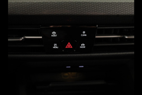 Volkswagen Golf 1.4 eHybrid GTE 245 PK | Automaat (DSG) | Navigatie | Wegklapbare trekhaak | Camera