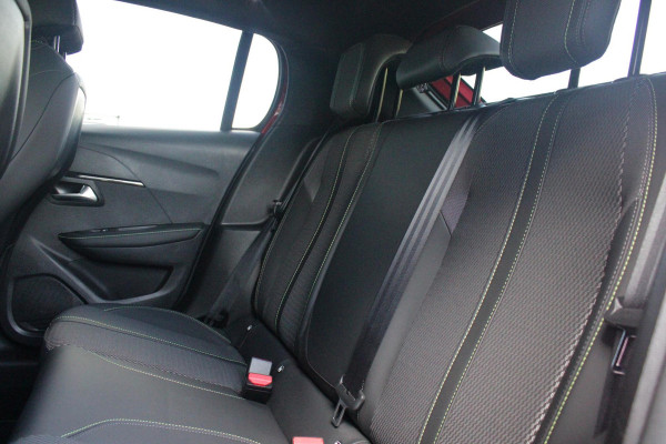 Peugeot 208 1.2 Hybrid 145PK AUTOMAAT GT | CAMERA VOOR + ACHTER | NAVIGATIE | DRAADLOZE APPLE CARPLAY/ANDROID AUTO | FULL LED KOPLAMPEN | LICHTMETALEN VELGEN 17" | DODEHOEK DETECTIE | DRAADLOZE TELEFOONLADER | KEYLESS ENTRY/START | DAB+ RADIO | ADAPTIVE CRUISE CONTROL | CLIMATE CONTROL |