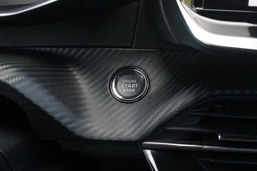 Peugeot 208 1.2 Hybrid 145PK AUTOMAAT GT | CAMERA VOOR + ACHTER | NAVIGATIE | DRAADLOZE APPLE CARPLAY/ANDROID AUTO | FULL LED KOPLAMPEN | LICHTMETALEN VELGEN 17" | DODEHOEK DETECTIE | DRAADLOZE TELEFOONLADER | KEYLESS ENTRY/START | DAB+ RADIO | ADAPTIVE CRUISE CONTROL | CLIMATE CONTROL |