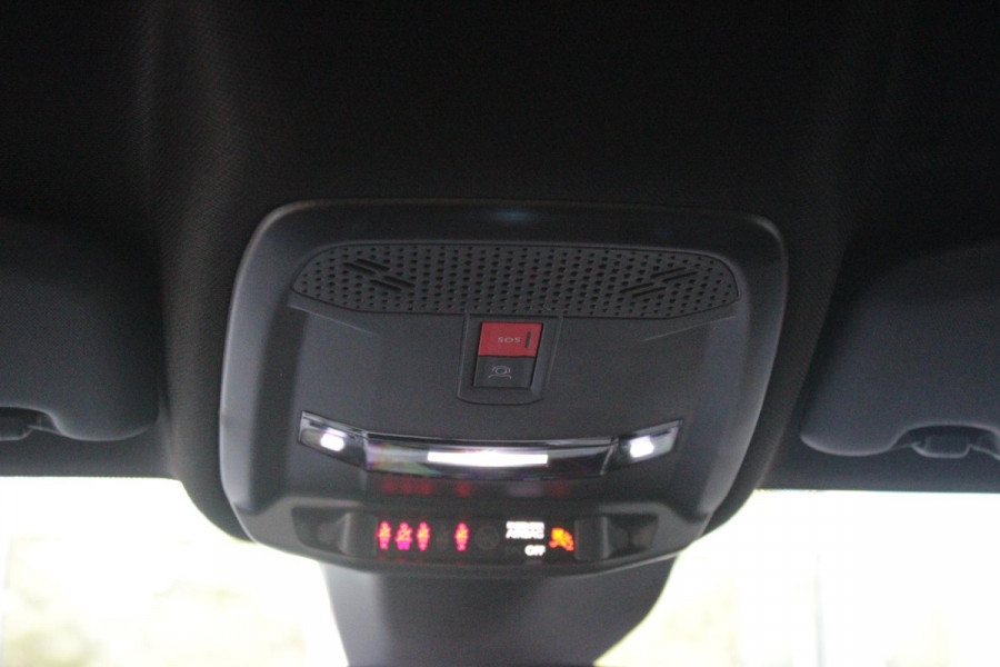 Peugeot 208 1.2 Hybrid 145PK AUTOMAAT GT | CAMERA VOOR + ACHTER | NAVIGATIE | DRAADLOZE APPLE CARPLAY/ANDROID AUTO | FULL LED KOPLAMPEN | LICHTMETALEN VELGEN 17" | DODEHOEK DETECTIE | DRAADLOZE TELEFOONLADER | KEYLESS ENTRY/START | DAB+ RADIO | ADAPTIVE CRUISE CONTROL | CLIMATE CONTROL |