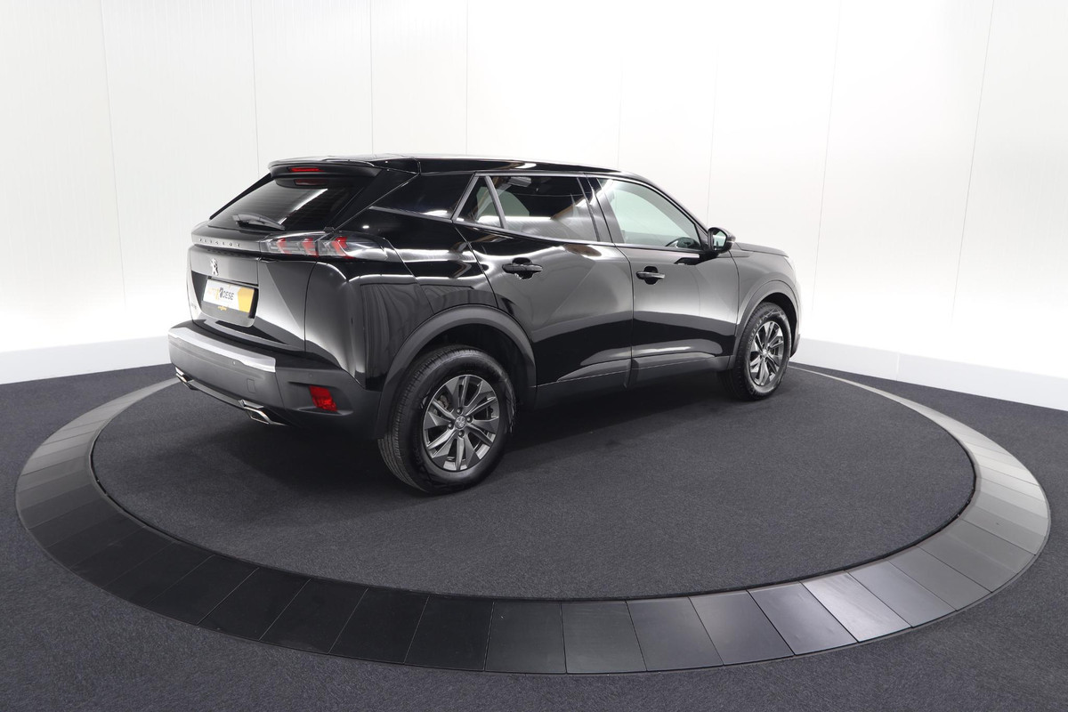 Peugeot 2008 PureTech 130 EAT8 Active Pack | Parkeersensoren | Apple CarPlay | Climate Control | Stoelverwarming