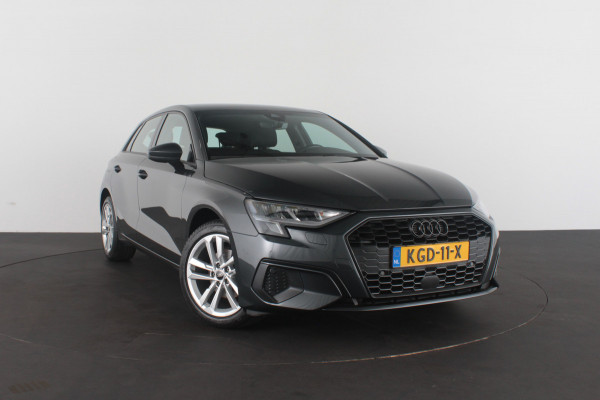 Audi A3 Sportback 30 TFSI Pro Line > 17 inch/Manhattan Gray/Navigatie...