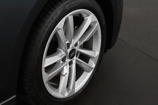 Audi A3 Sportback 30 TFSI Pro Line > 17 inch/Manhattan Gray/Navigatie...
