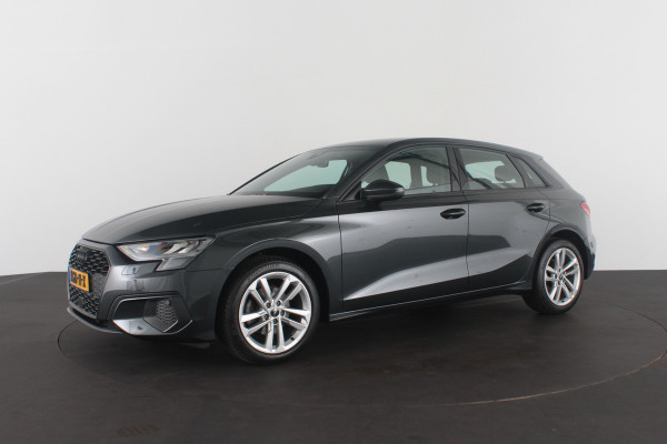 Audi A3 Sportback 30 TFSI Pro Line > 17 inch/Manhattan Gray/Navigatie...