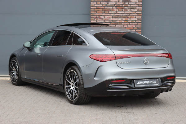 Mercedes-Benz EQS 450+ AMG Line Premium+ 108 kWh | SoH 98,58% | Luchtvering | Achterasbesturing | Distronic+ | Burmester | Stoelventilatie | Massage | Digital Light | Panoramadak | HUD | Verwarmd Stuurwiel |