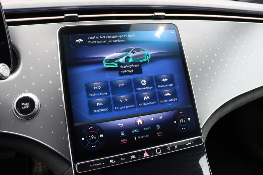 Mercedes-Benz EQS 450+ AMG Line Premium+ 108 kWh | SoH 98,58% | Luchtvering | Achterasbesturing | Distronic+ | Burmester | Stoelventilatie | Massage | Digital Light | Panoramadak | HUD | Verwarmd Stuurwiel |