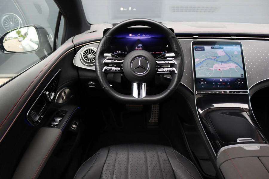 Mercedes-Benz EQS 450+ AMG Line Premium+ 108 kWh | SoH 98,58% | Luchtvering | Achterasbesturing | Distronic+ | Burmester | Stoelventilatie | Massage | Digital Light | Panoramadak | HUD | Verwarmd Stuurwiel |