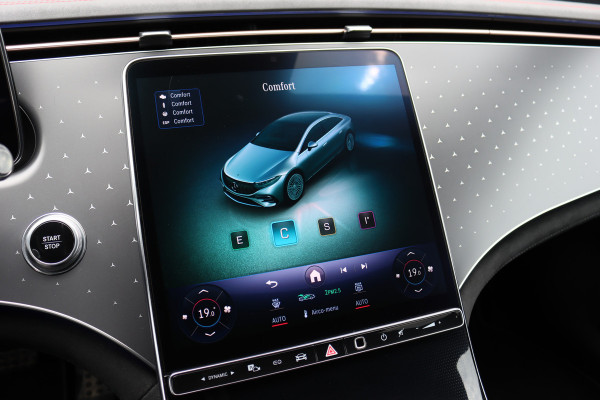Mercedes-Benz EQS 450+ AMG Line Premium+ 108 kWh | SoH 98,58% | Luchtvering | Achterasbesturing | Distronic+ | Burmester | Stoelventilatie | Massage | Digital Light | Panoramadak | HUD | Verwarmd Stuurwiel |