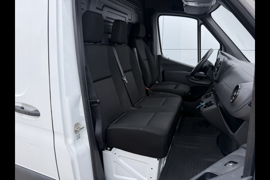 Mercedes-Benz Sprinter 315 2.0 CDI Automaat LED Climate control Camera Carplay Cruise control