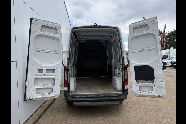 Mercedes-Benz Sprinter 315 2.0 CDI Automaat LED Climate control Camera Carplay Cruise control