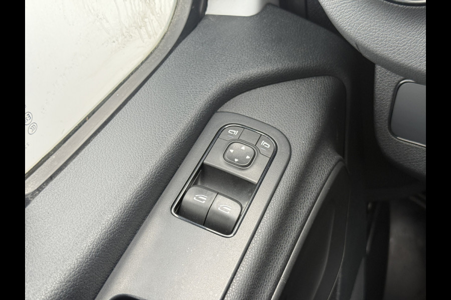 Mercedes-Benz Sprinter 315 2.0 CDI Automaat LED Climate control Camera Carplay Cruise control
