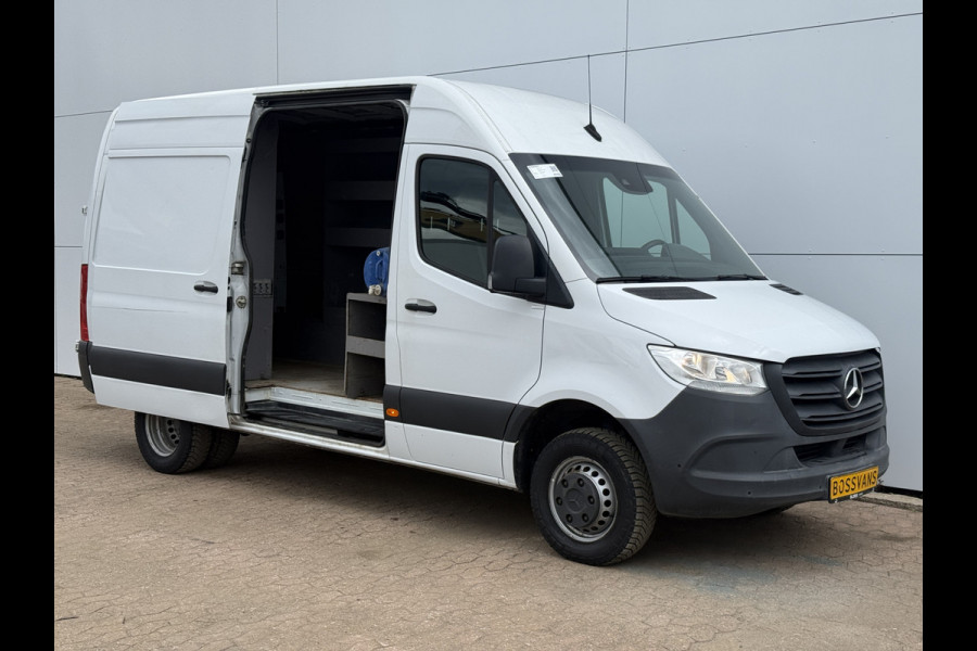 Mercedes-Benz Sprinter 516 2.2 CDI L2H2 Dubbellucht 10 Inch MBUX 3,5t Trekhaak Climate Control Navigatie Parkeersensoren V + A