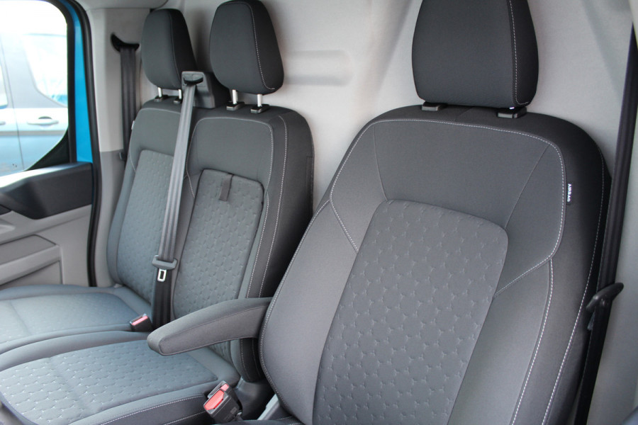 Ford E-Transit Custom 320 L2H1 Limited 65 kWh | Adaptieve Cruise | BLIS | Elektr. Schuifdeur | Winterpack