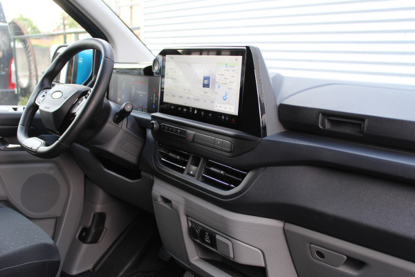 Ford E-Transit Custom 320 L2H1 Limited 65 kWh | Adaptieve Cruise | BLIS | Elektr. Schuifdeur | Winterpack