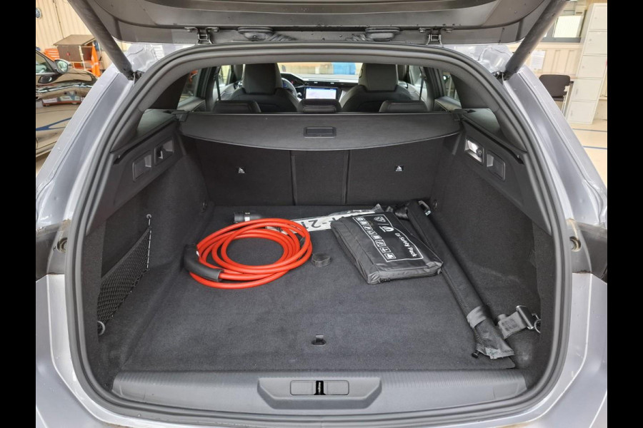 Peugeot e-308 SW GT Avantage EV 54 kWh Alcantara interieur | Trekhaak Afn.