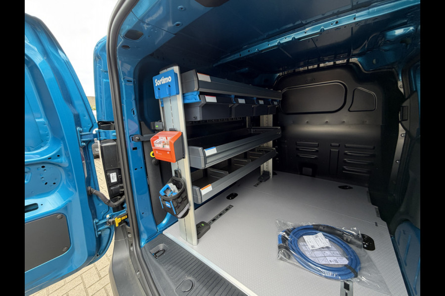 Ford E-Transit Cour. Limited 44 kWh Direct rijden/CarPlay/Sortimo inbouw/stoelverwarming
