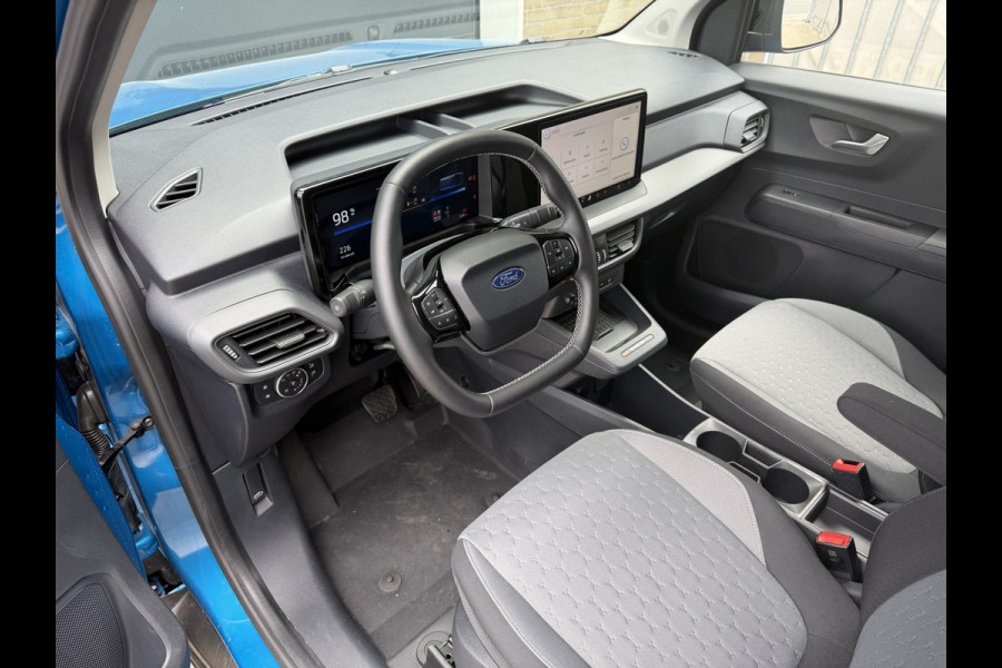 Ford E-Transit Cour. Limited 44 kWh Direct rijden/CarPlay/Sortimo inbouw/stoelverwarming