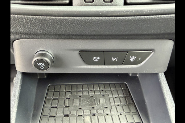 Ford E-Transit Cour. Limited 44 kWh Direct rijden/CarPlay/Sortimo inbouw/stoelverwarming