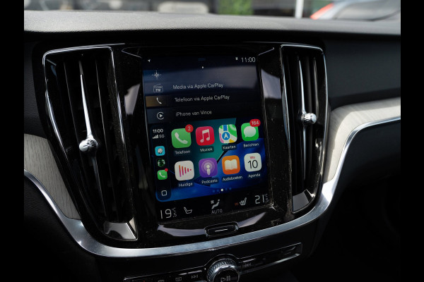 Volvo V60 2.0 T8 390PK Recharge AWD Inscription | Pano | H/K Sound | Trekhaak | Memory