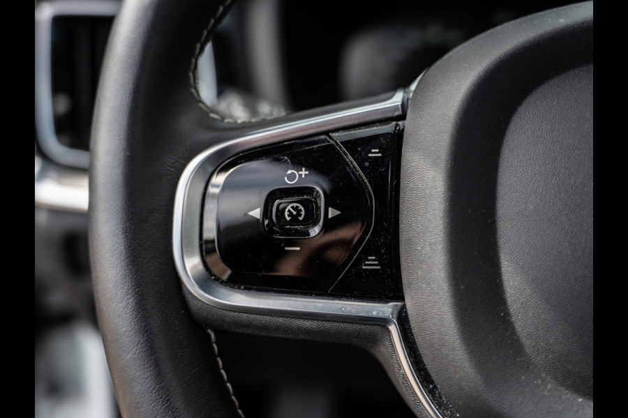 Volvo V60 2.0 T8 390PK Recharge AWD Inscription | Pano | H/K Sound | Trekhaak | Memory