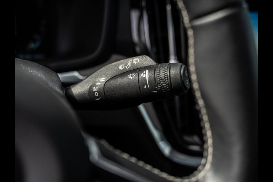 Volvo V60 2.0 T8 390PK Recharge AWD Inscription | Pano | H/K Sound | Trekhaak | Memory
