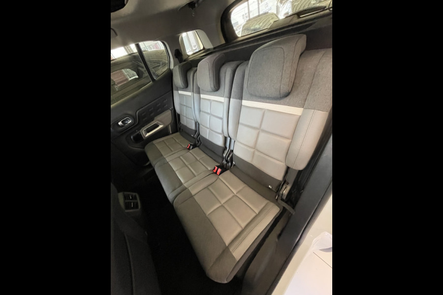 Citroën C5 Aircross 130pk Shine (Elektrisch Schuifdak - Trekhaak - Camera - Keyless Entry - Grip Controle - Dodehoekdetectie - Leder)