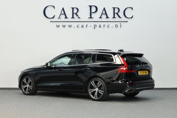 Volvo V60 2.0 T8 Twin Engine AWD R-Design BTW/LED/VIRTUAL/PANO/LEER+S.VERWARMING+MEMORY/KEYLES/CAM/HUD/LINE/ACC/12 MDN GARANTIE!