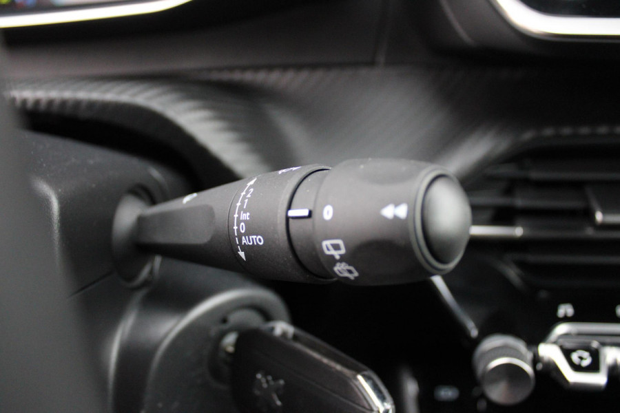 Peugeot 2008 1.2 100PK ALLURE PACK | NAVIGATIE 10" TOUCHSCREEN| ACHTERUITRIJ CAMERA | 3-D INSTRUMENTENPANEEL | APPLE CARPLAY/ANDROID AUTO | LICHTMETALEN VELGEN 17" | DAB+ RADIO | CRUISE CONTROL | GETINTE RUITEN |