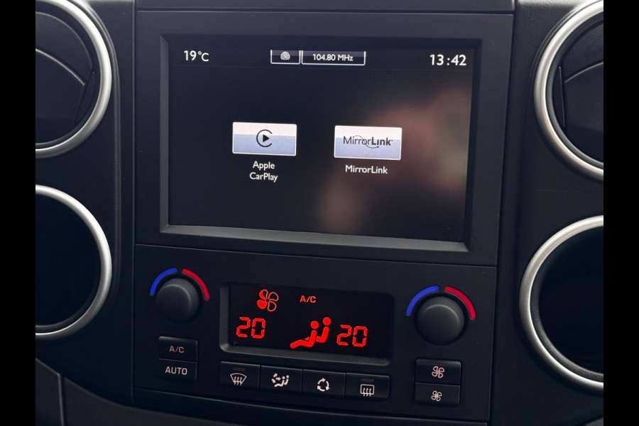 Citroën Berlingo 1.2 PureTech XTR | Trekhaak | Camera | PDC voor + achter | Navigatie | Climate Control