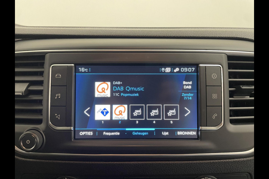 Peugeot Expert 2.0 BlueHDI 180pk Automaat Dubbele Cabine Navigatie Airco Climate Control Parkeer sensoren Trekhaak