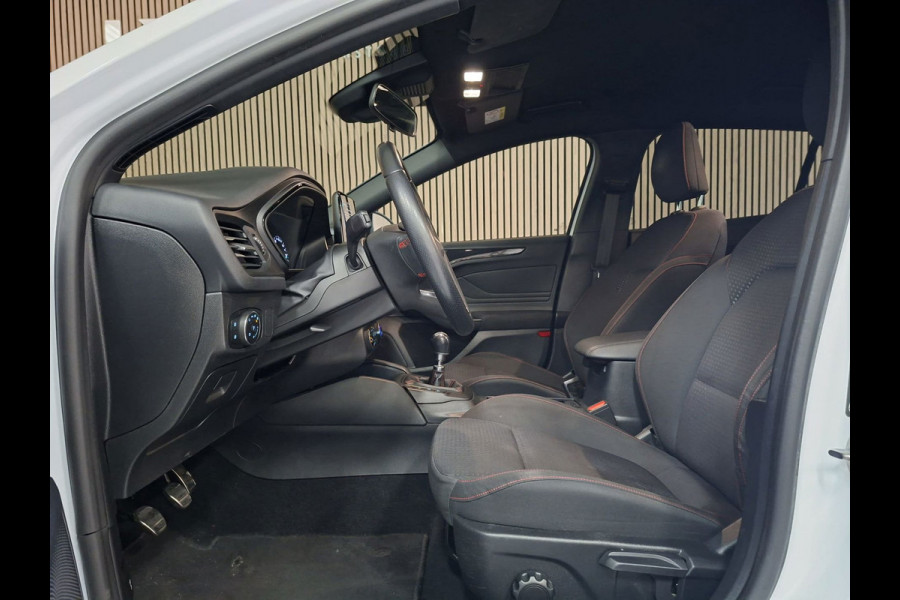 Ford FOCUS Wagon 1.0 EcoBoost ST Line Business | Clima| Camera | Navi | Stuur & Stoelverwarming |