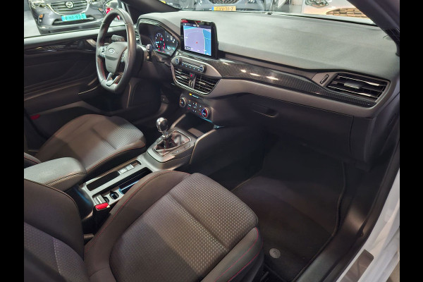 Ford FOCUS Wagon 1.0 EcoBoost ST Line Business | Clima| Camera | Navi | Stuur & Stoelverwarming |