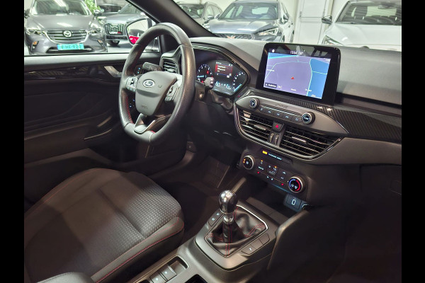 Ford FOCUS Wagon 1.0 EcoBoost ST Line Business | Clima| Camera | Navi | Stuur & Stoelverwarming |