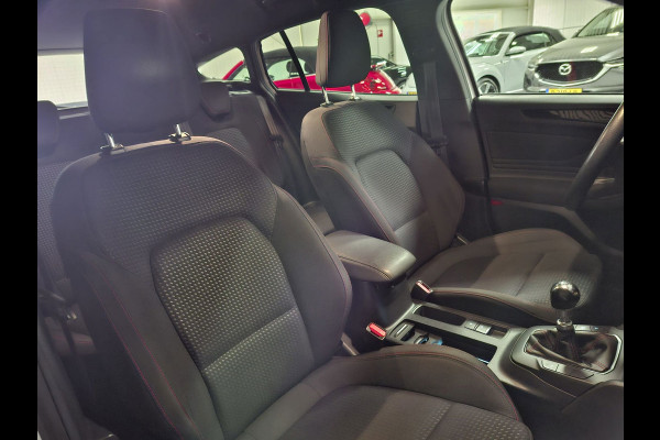 Ford FOCUS Wagon 1.0 EcoBoost ST Line Business | Clima| Camera | Navi | Stuur & Stoelverwarming |