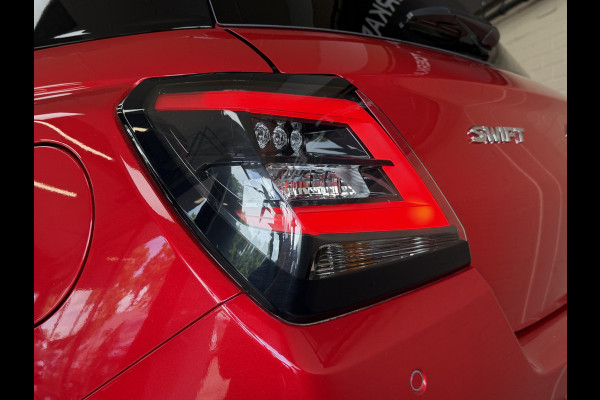Suzuki Swift 1.2 Style Smart Hybrid | Navi | 16" | ACC | Dodehoek | Camera | Carplay | Led |